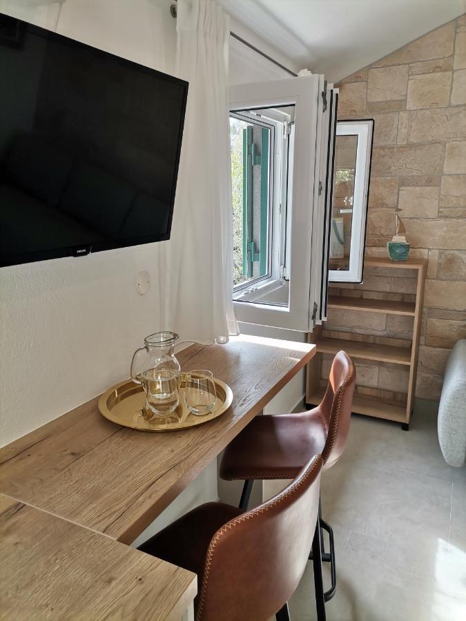 Holiday Batarelo Trogir Buitenkant foto